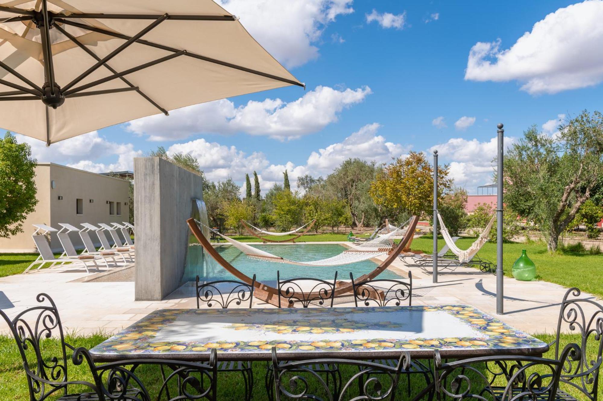 Oasi Verde Casin Anand - Retreat & Spa Novoli Exterior foto